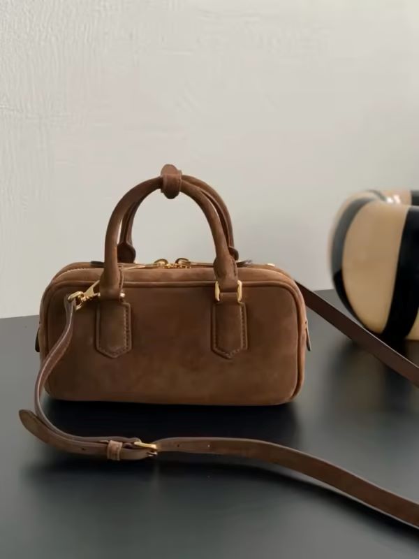 P Lux Design Women’s Handbags for Winter High Quality Suede Shoulder Bags, Casual Fashion Crossbody BagsHigh